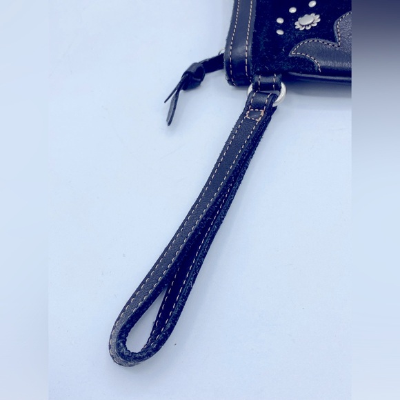 Black Leather /Suede Crescent Shaped Wristlet Bag Paisley Designs Silver Studs - Picture 10 of 15